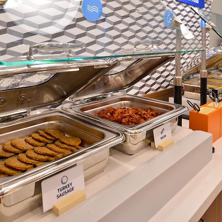 Hampton Inn & Suites Greenville-Downtown-Riverplace Εξωτερικό φωτογραφία