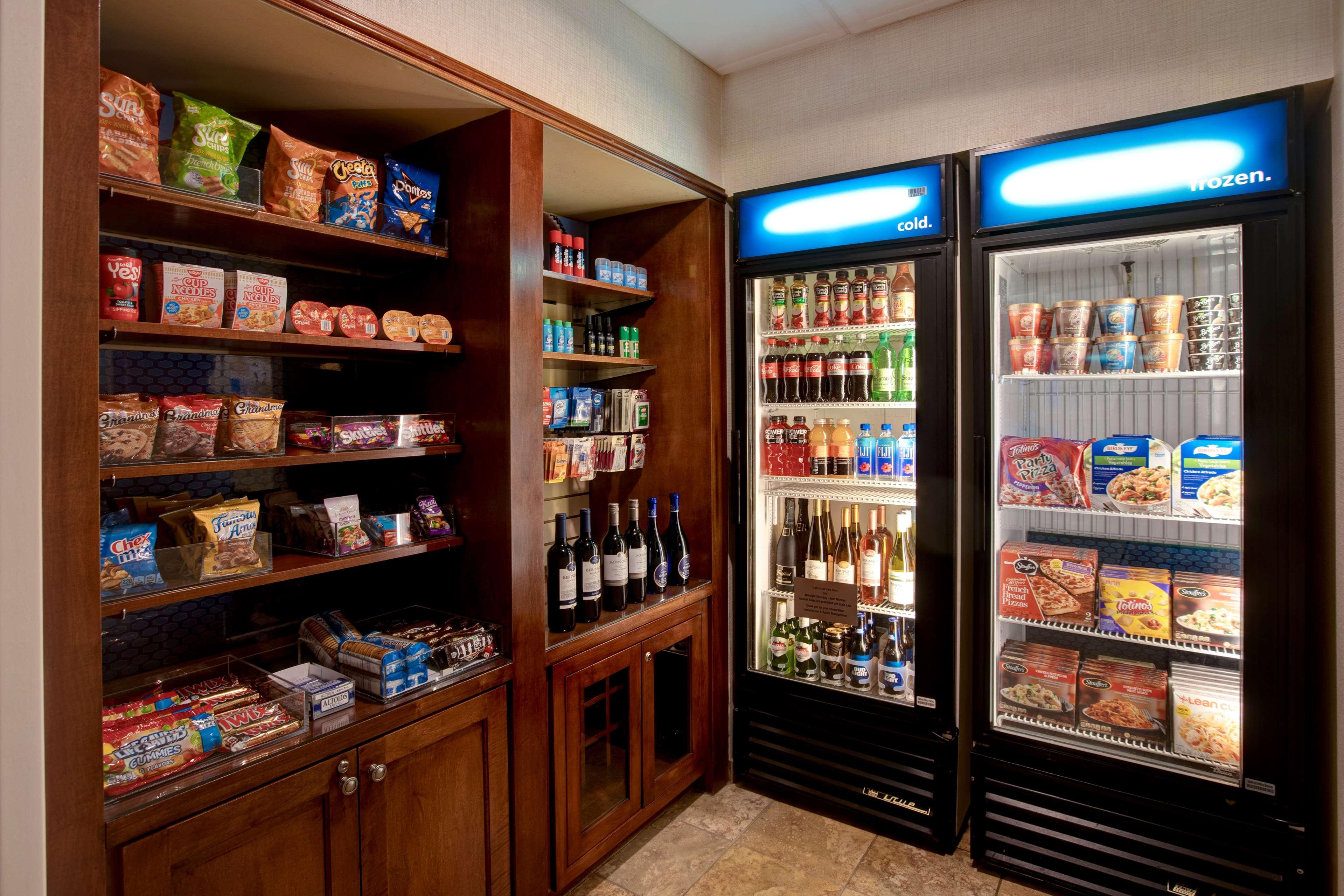 Hampton Inn & Suites Greenville-Downtown-Riverplace Εξωτερικό φωτογραφία