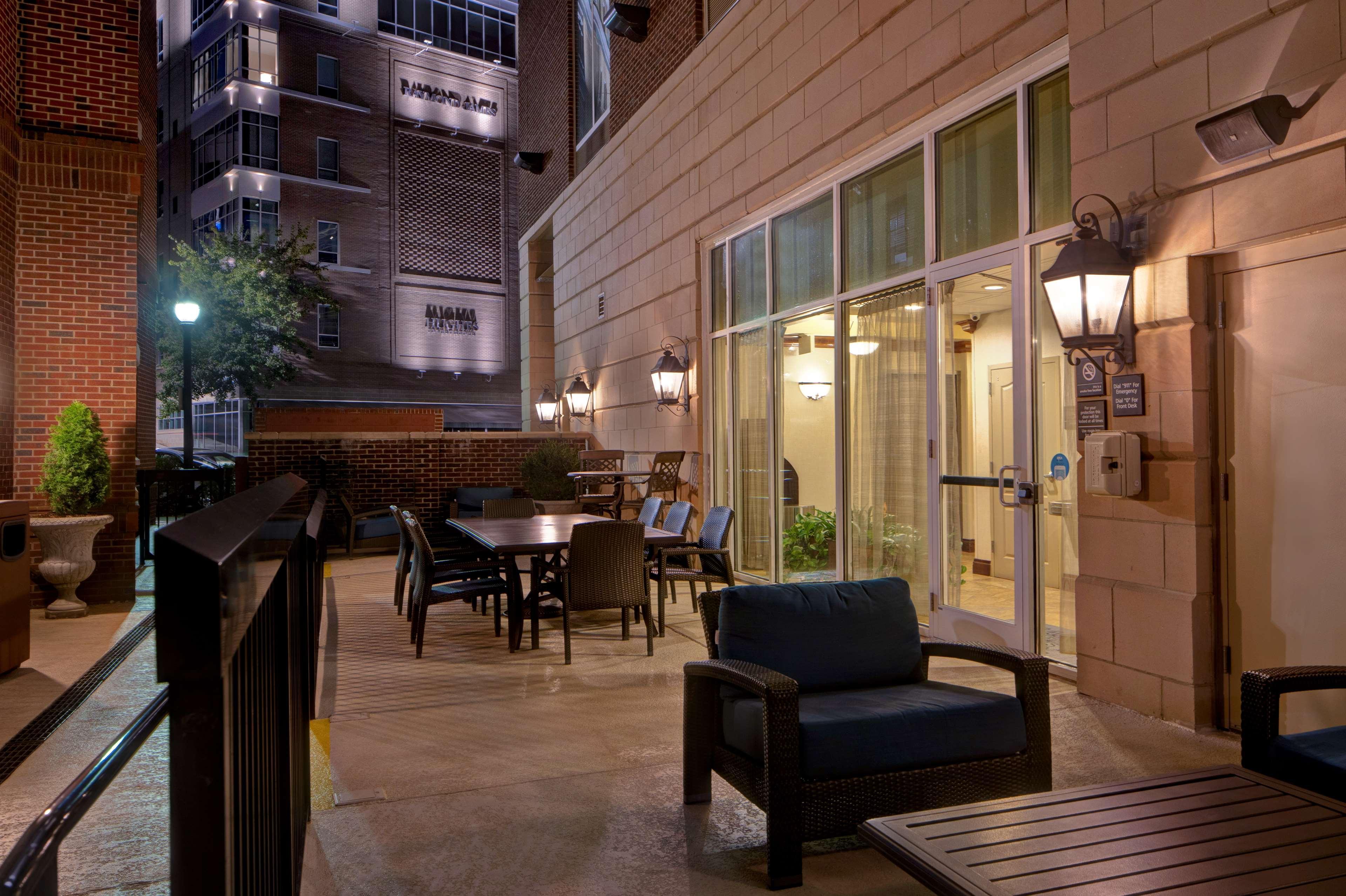 Hampton Inn & Suites Greenville-Downtown-Riverplace Εξωτερικό φωτογραφία