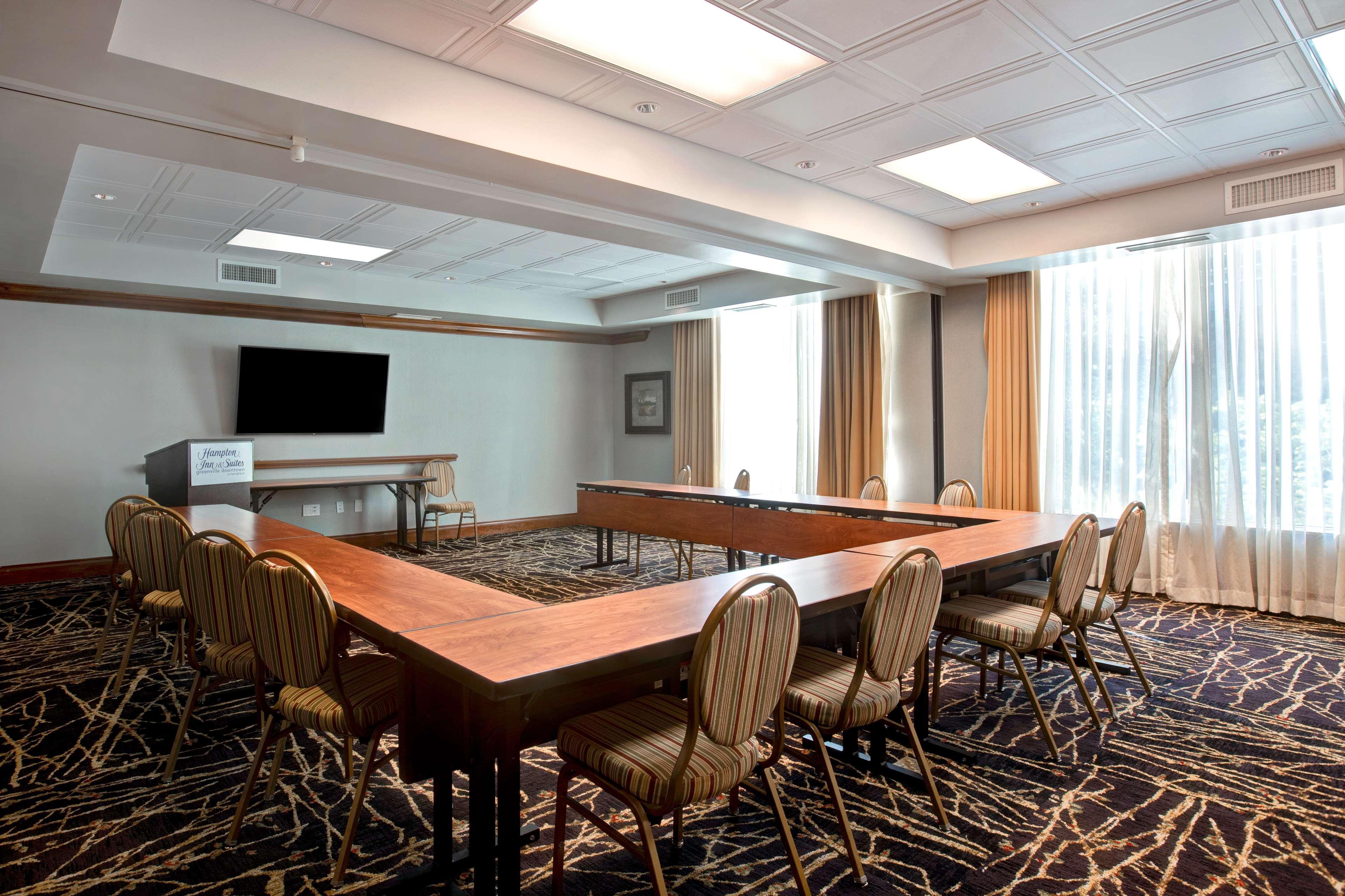 Hampton Inn & Suites Greenville-Downtown-Riverplace Εξωτερικό φωτογραφία
