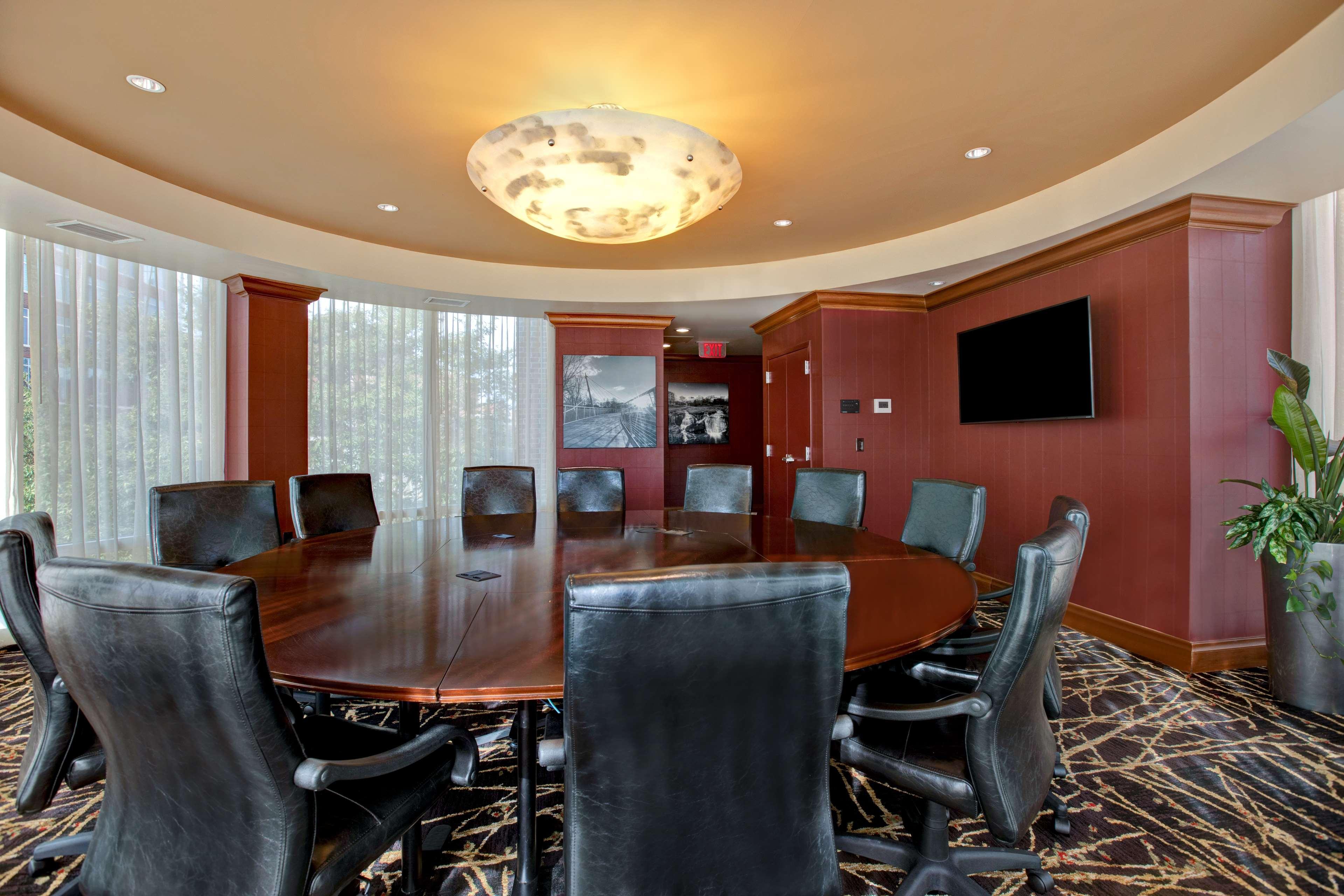 Hampton Inn & Suites Greenville-Downtown-Riverplace Εξωτερικό φωτογραφία