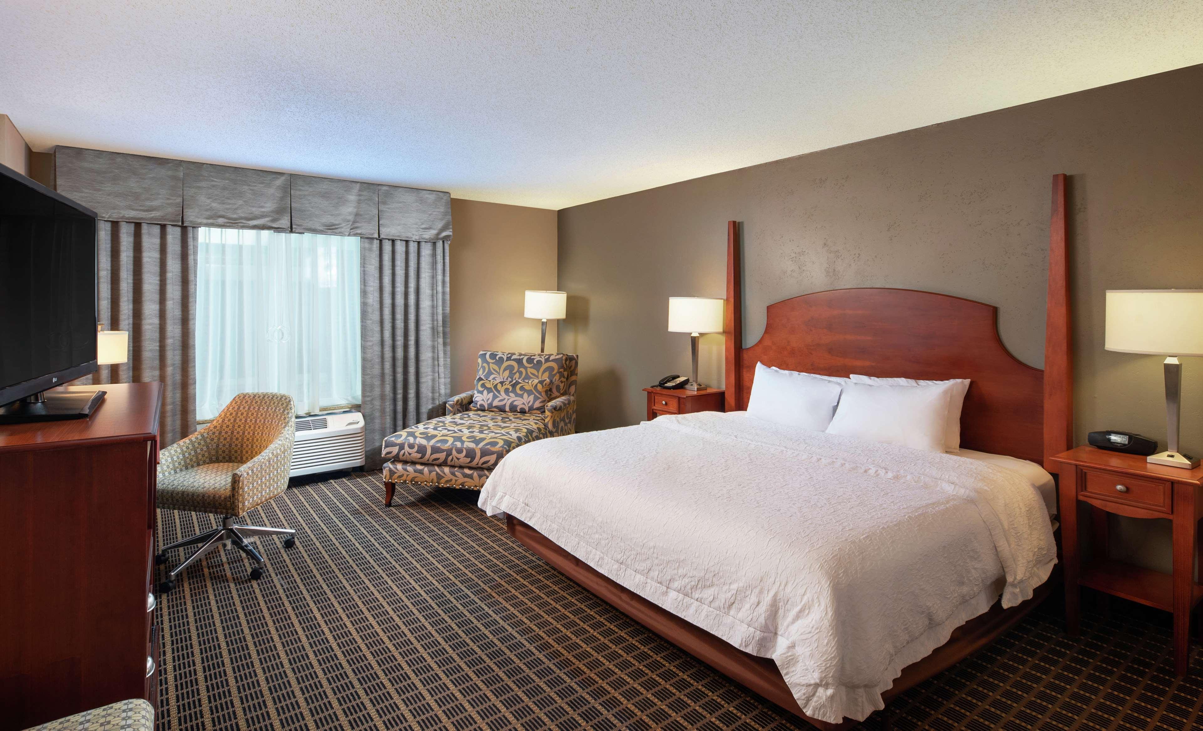 Hampton Inn & Suites Greenville-Downtown-Riverplace Εξωτερικό φωτογραφία