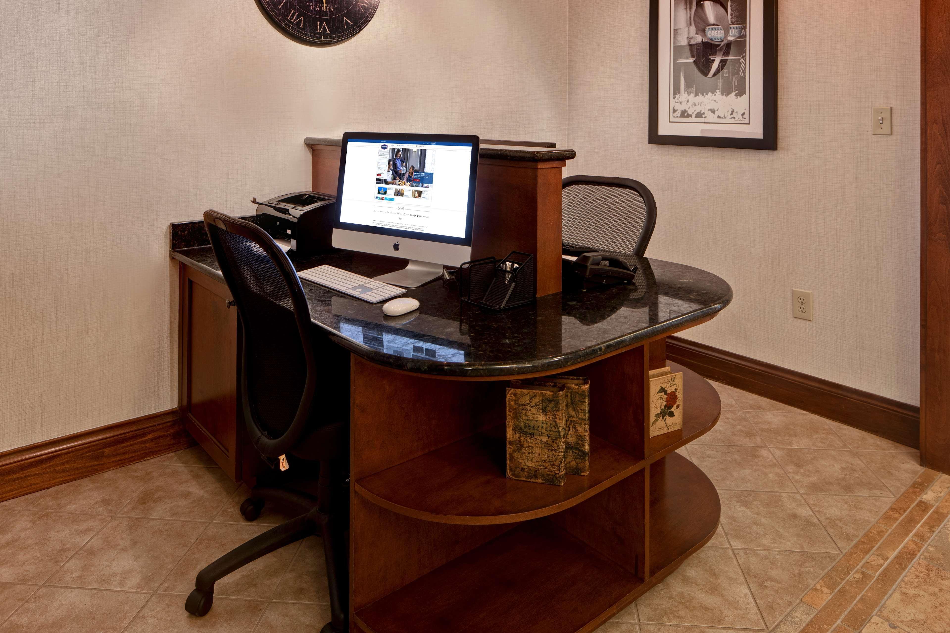 Hampton Inn & Suites Greenville-Downtown-Riverplace Εξωτερικό φωτογραφία