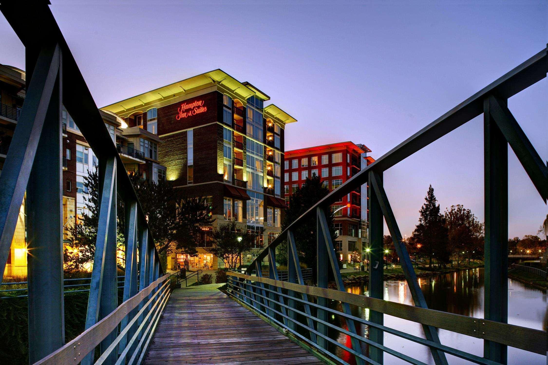 Hampton Inn & Suites Greenville-Downtown-Riverplace Εξωτερικό φωτογραφία