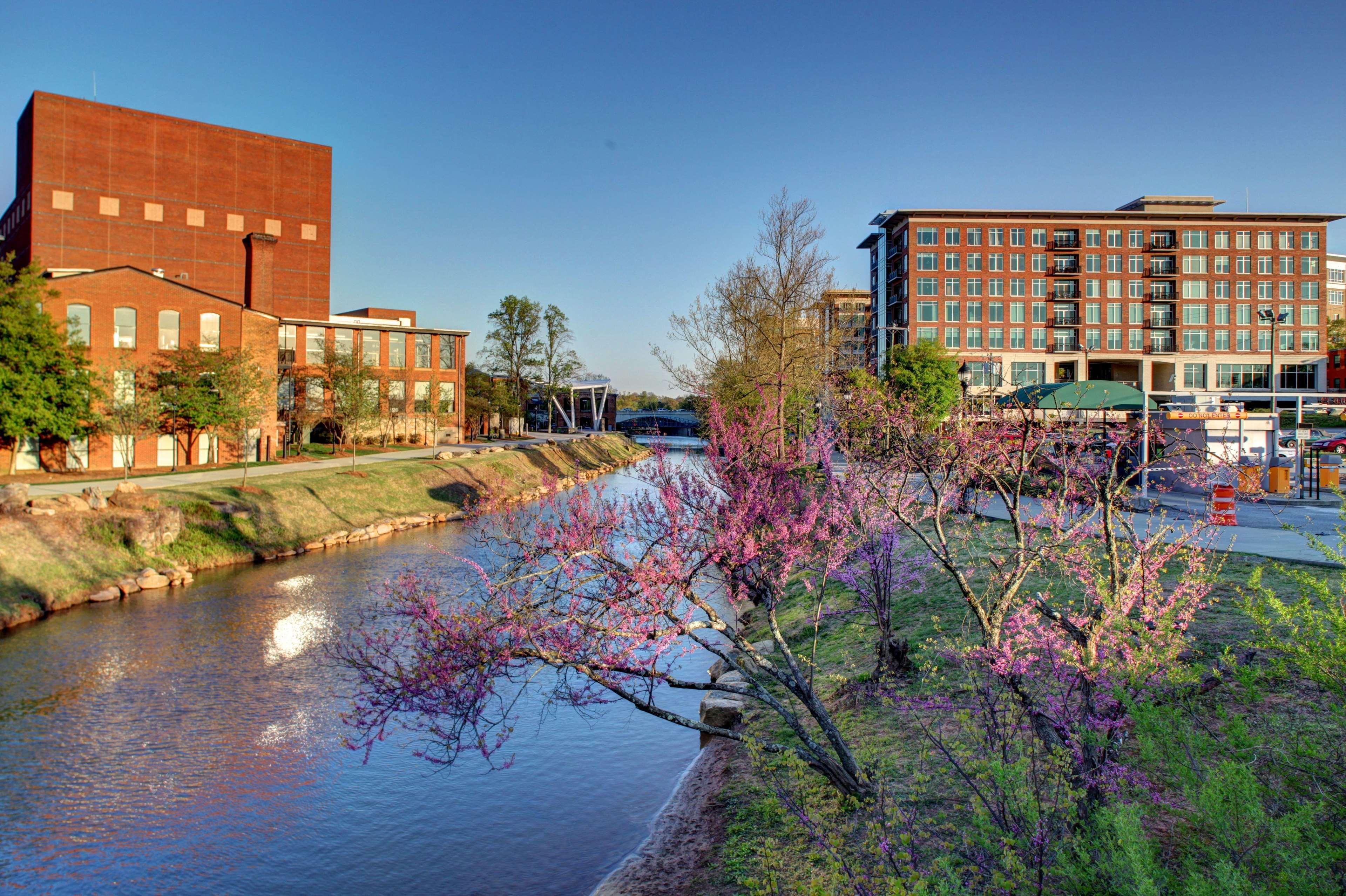 Hampton Inn & Suites Greenville-Downtown-Riverplace Εξωτερικό φωτογραφία