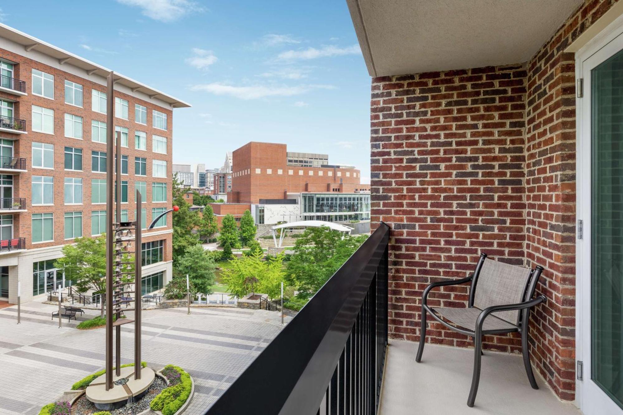 Hampton Inn & Suites Greenville-Downtown-Riverplace Εξωτερικό φωτογραφία